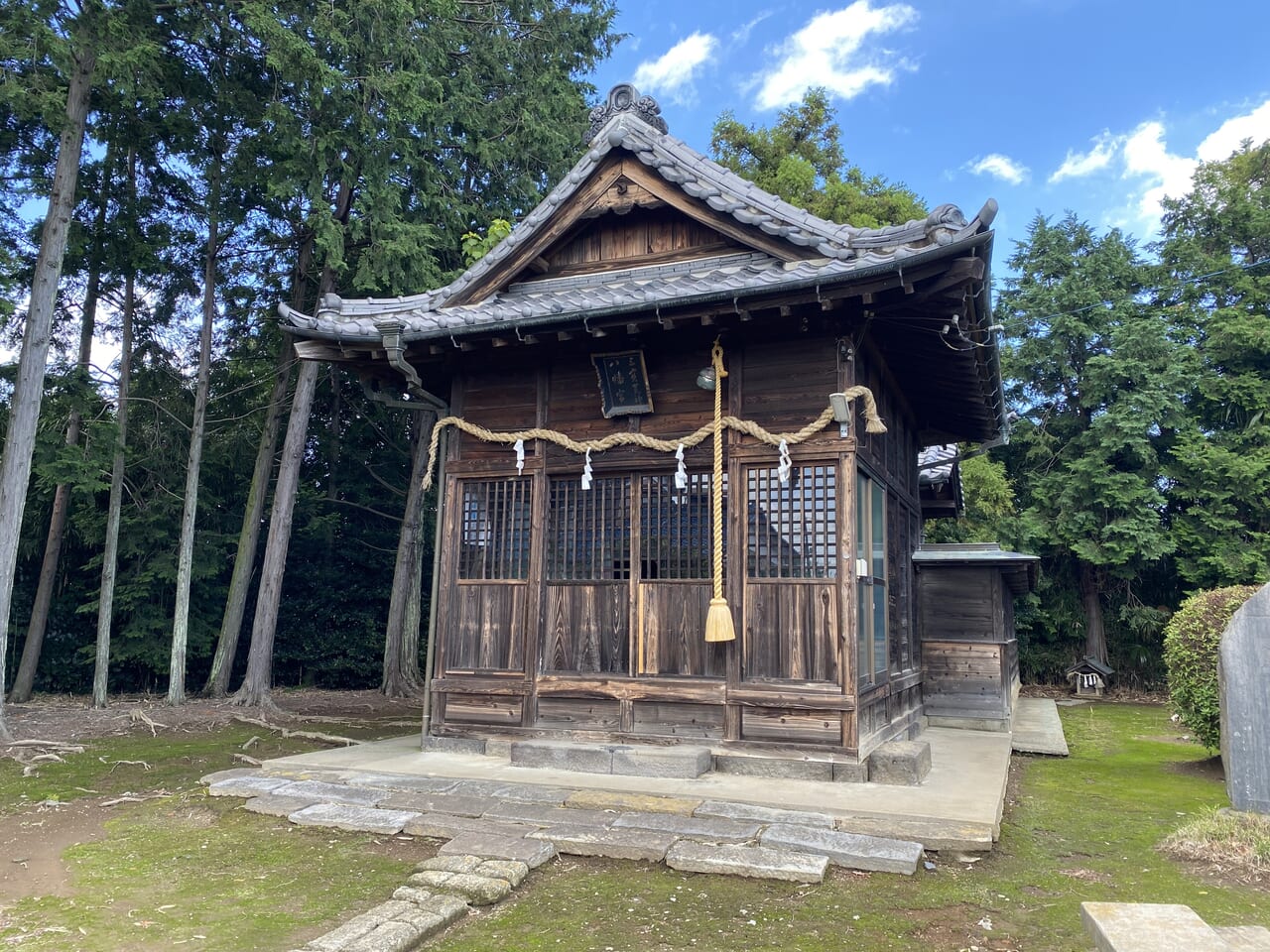 八幡神社（下崎）