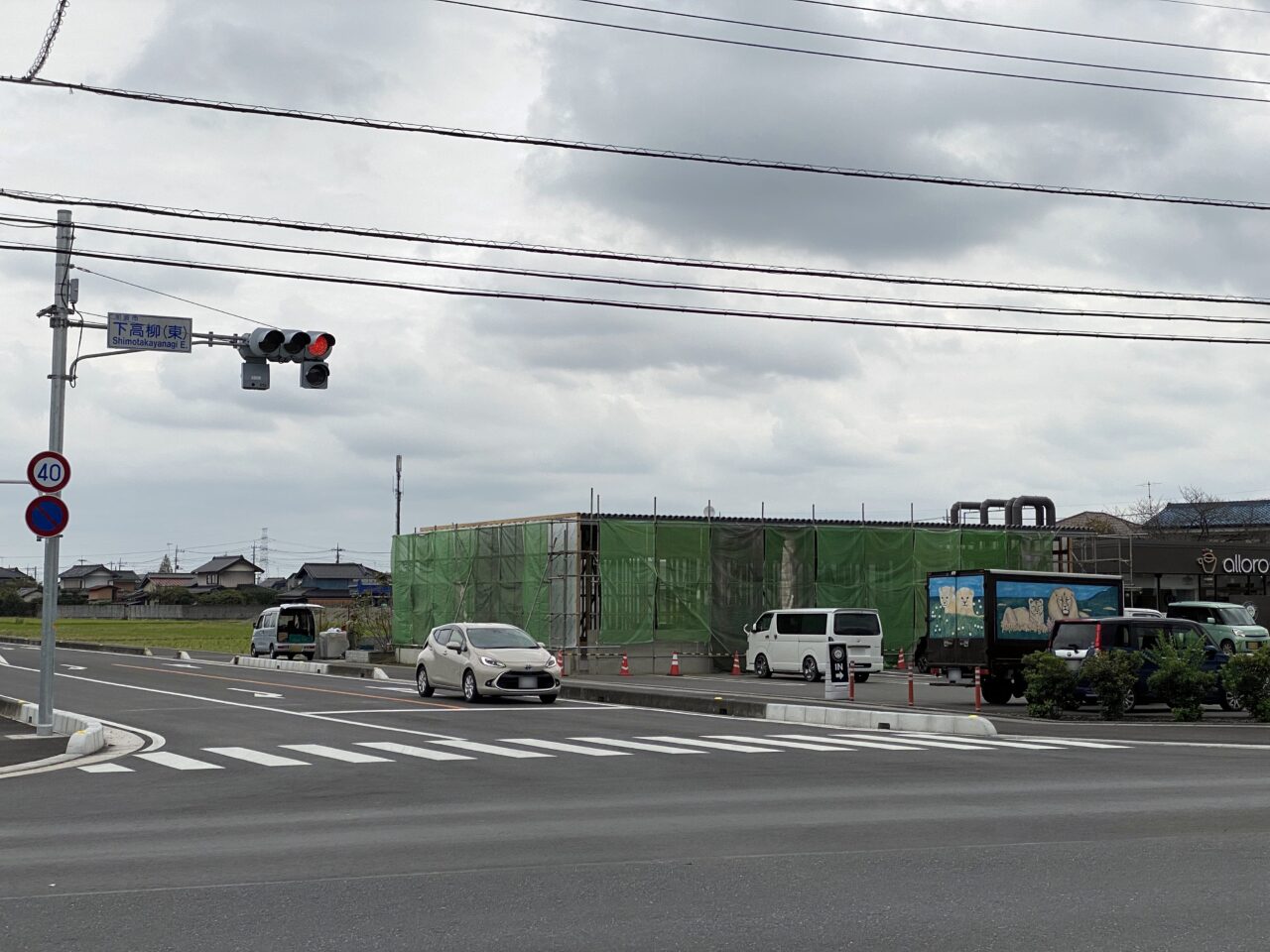 建設中の建物の様子