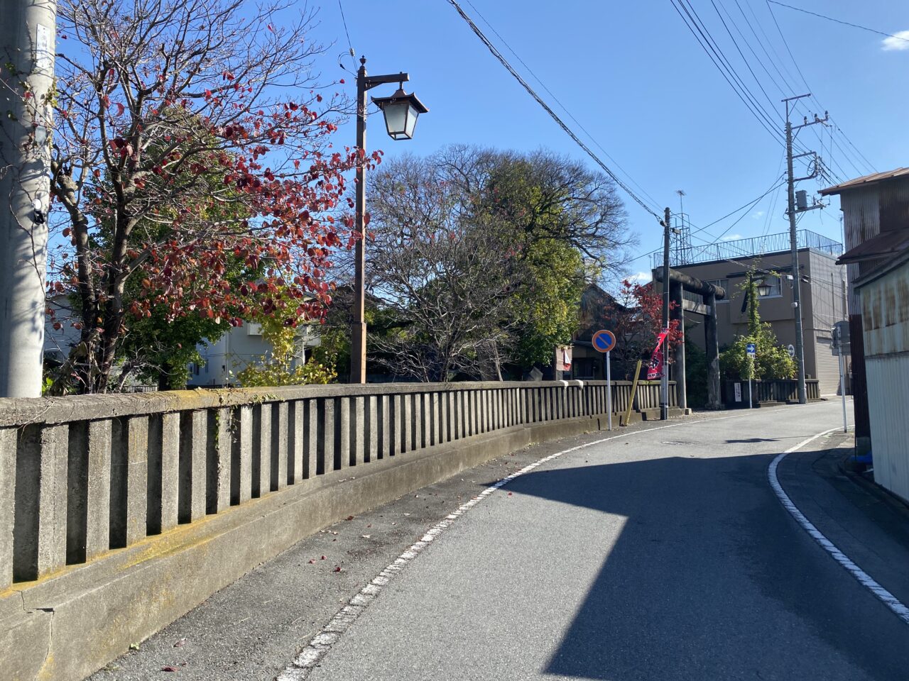 愛宕神社前の道路