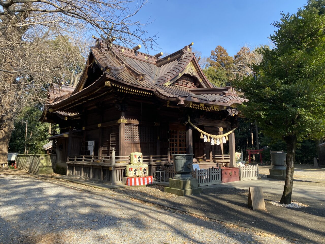 玉敷神社拝殿