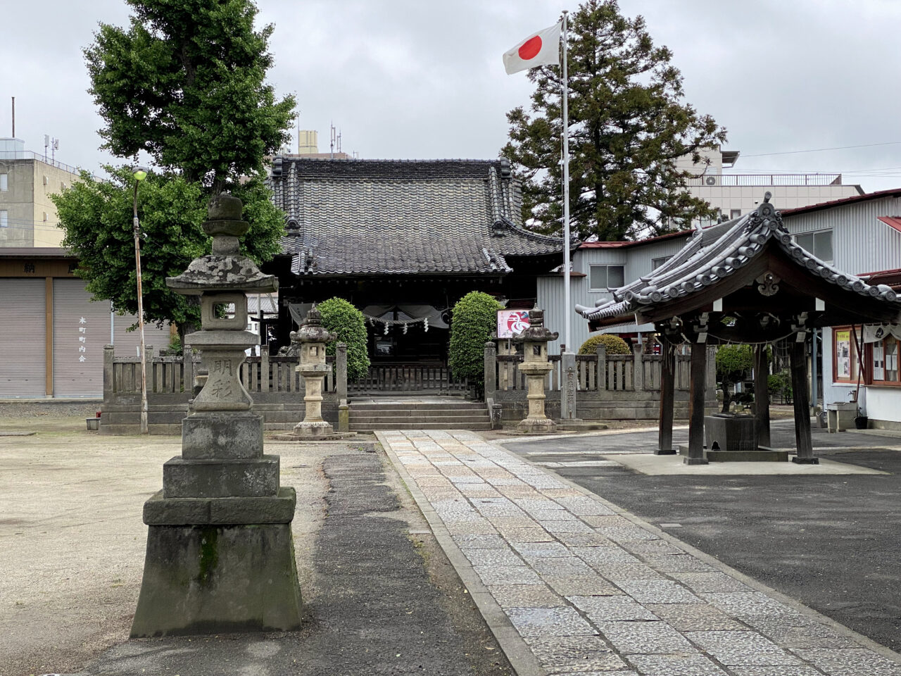 千方神社