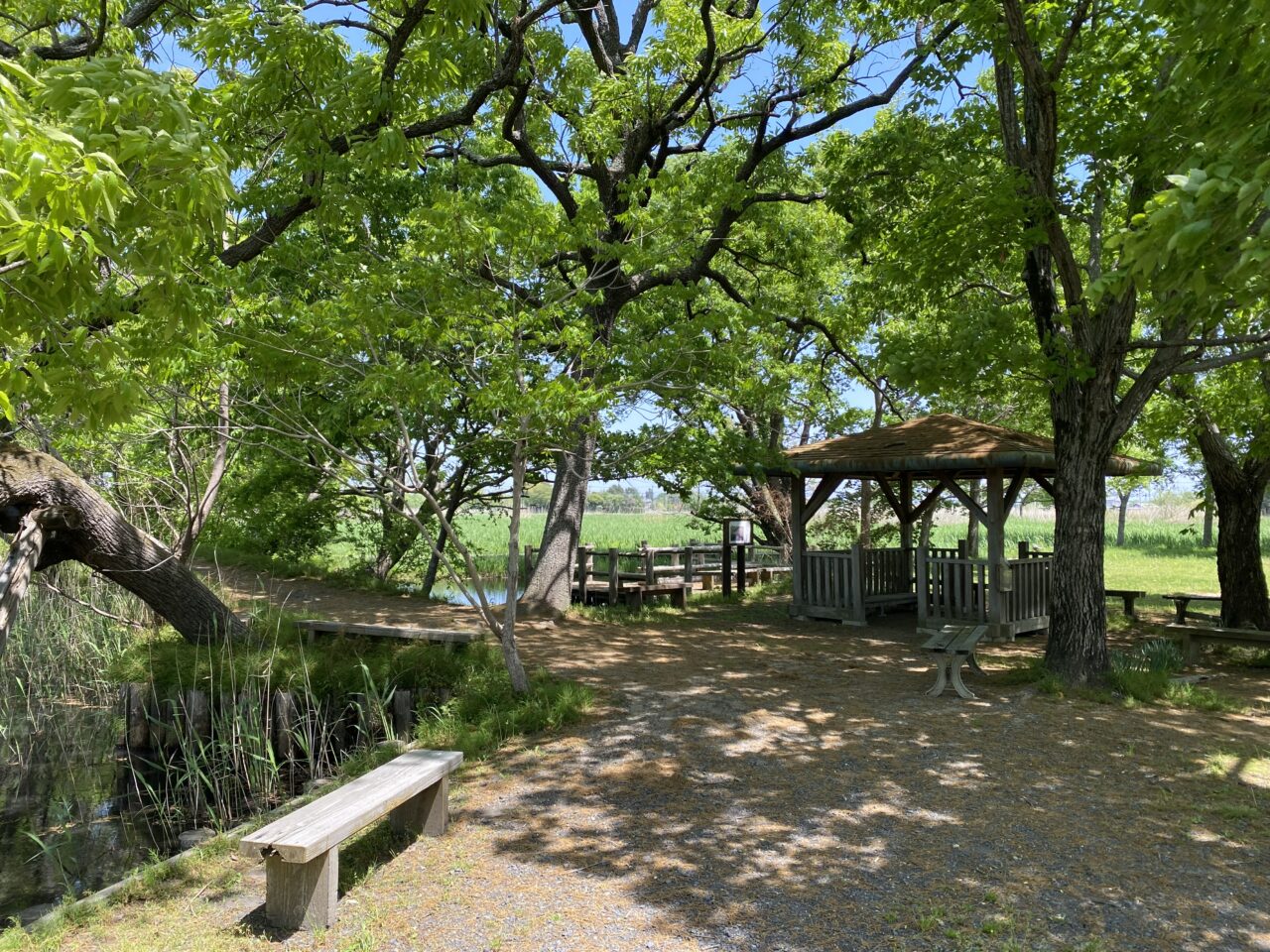 浮野の里（東屋）