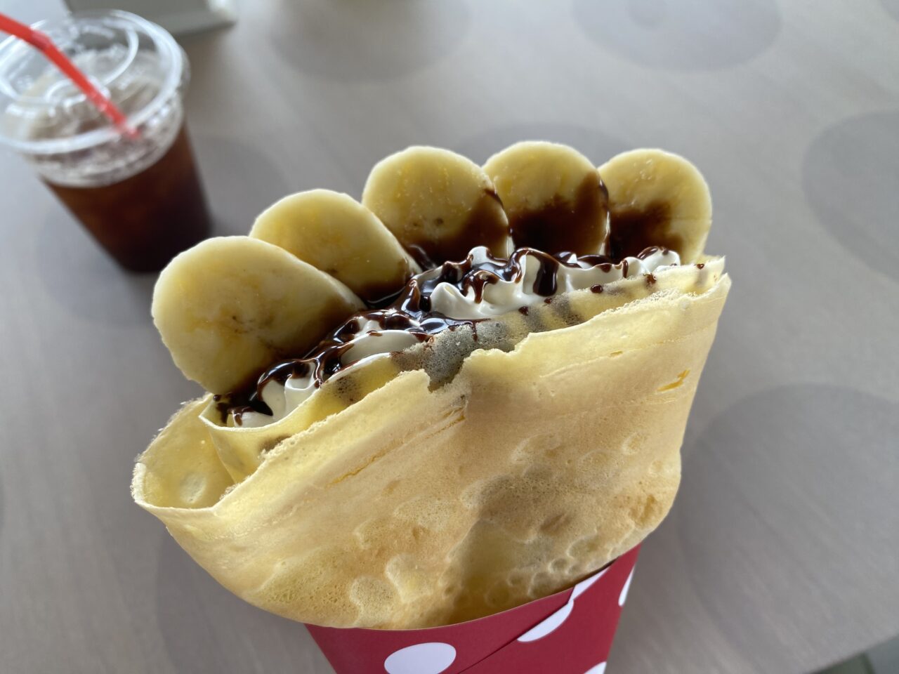 一番人気のチョコバナナ生クリームクレープ