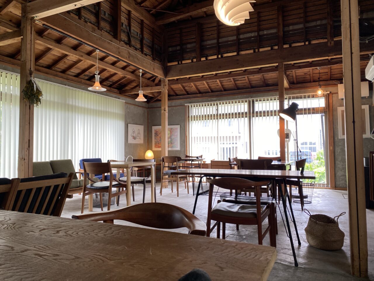北欧家具cafe megane.の店内