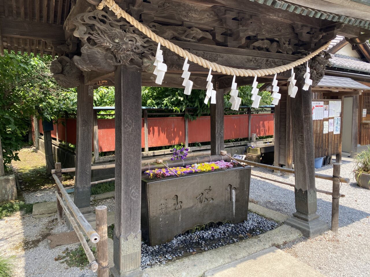 前玉神社の手水舎