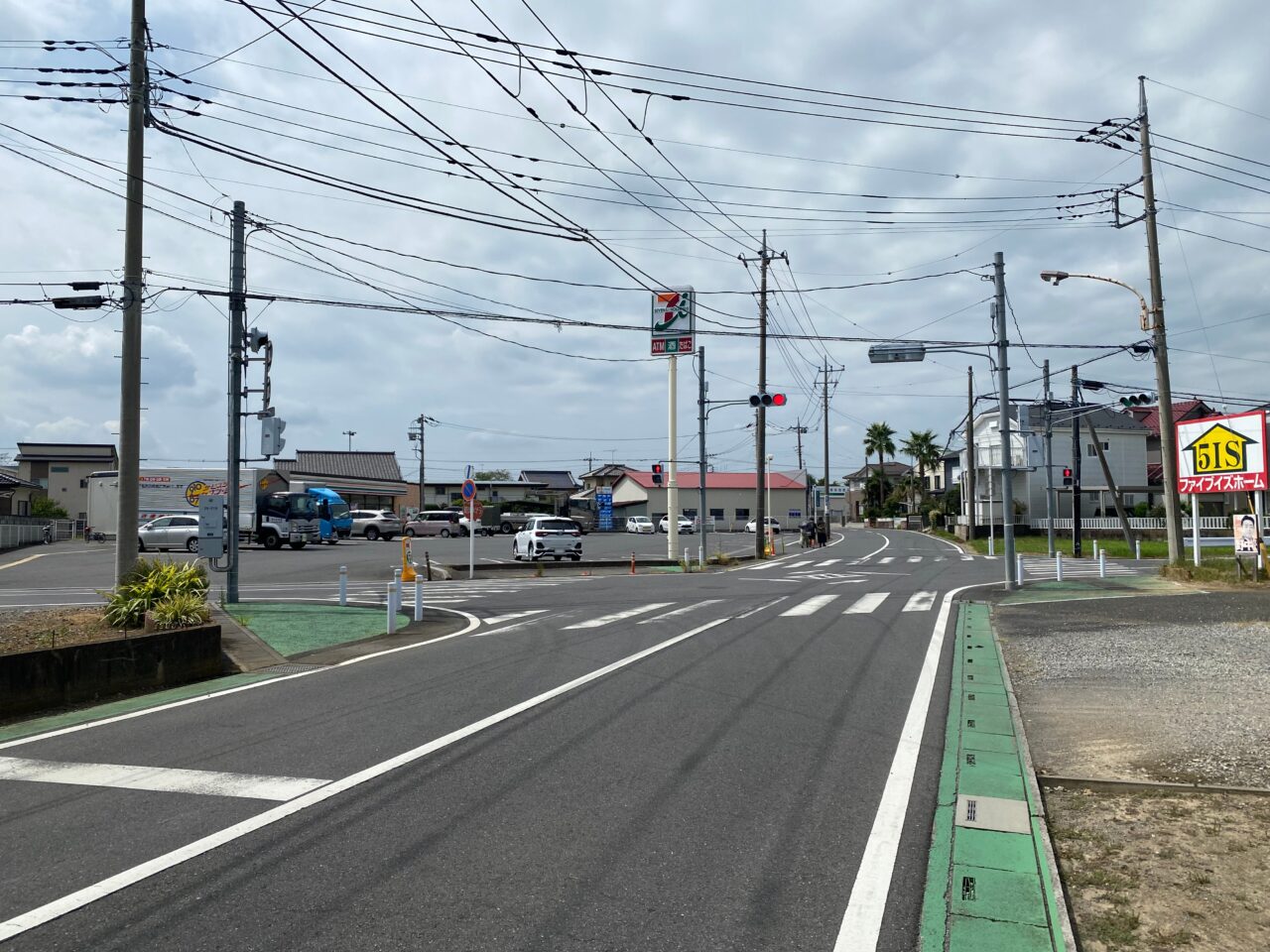セブンイレブン加須船越店