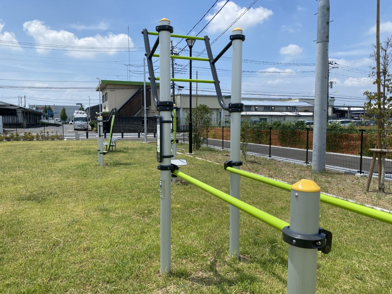 わくだま公園の健康遊具
