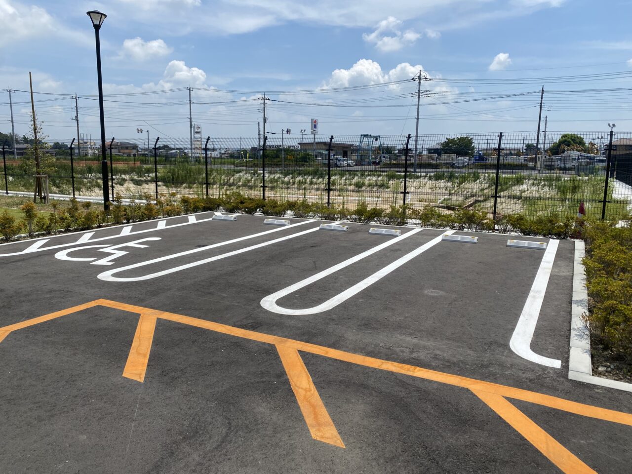 わくだま公園の駐車場