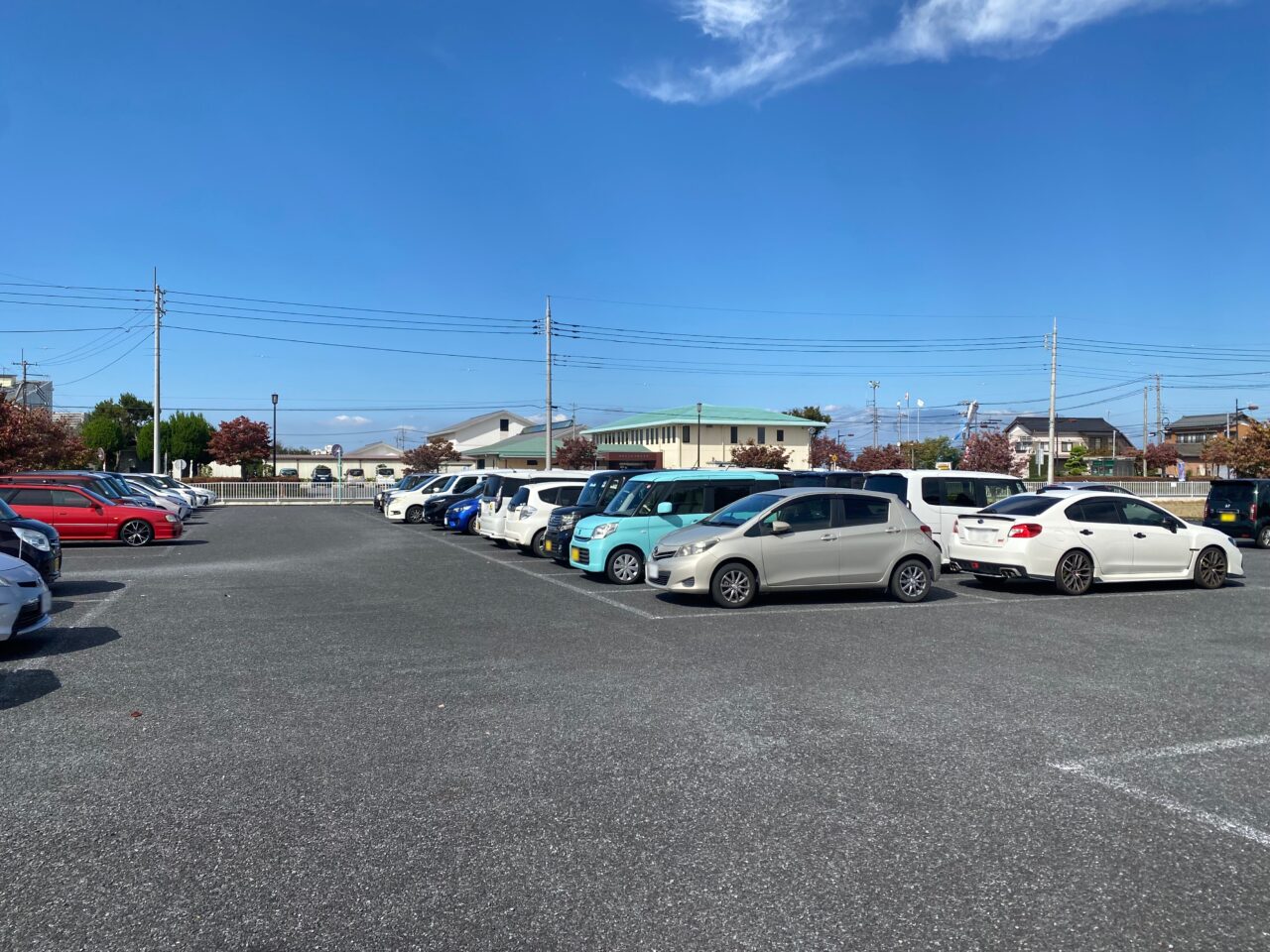 北川辺総合支所東側職員駐車場