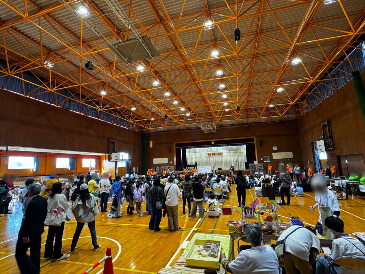 南河原ふれあい祭り会場内の様子