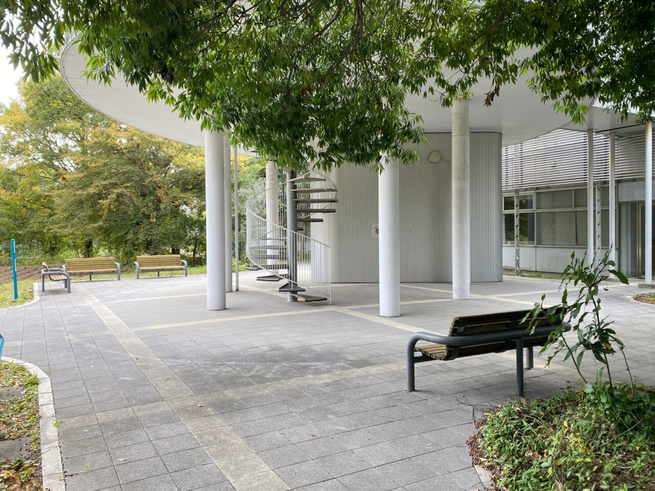 生態園入口広場