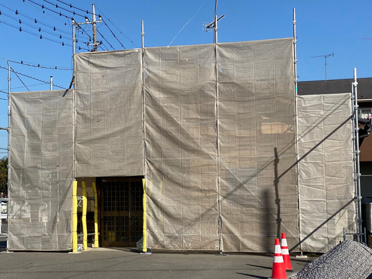 オープンへ向けて工事中の「うどん処むぎ」