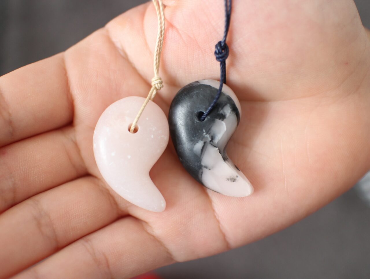 まが玉アクセサリー