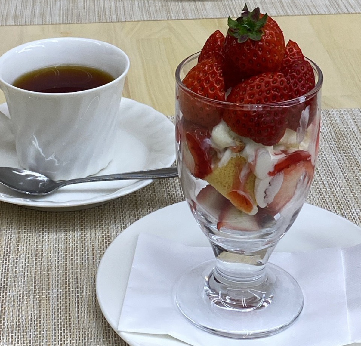 完熟あまりんパフェ