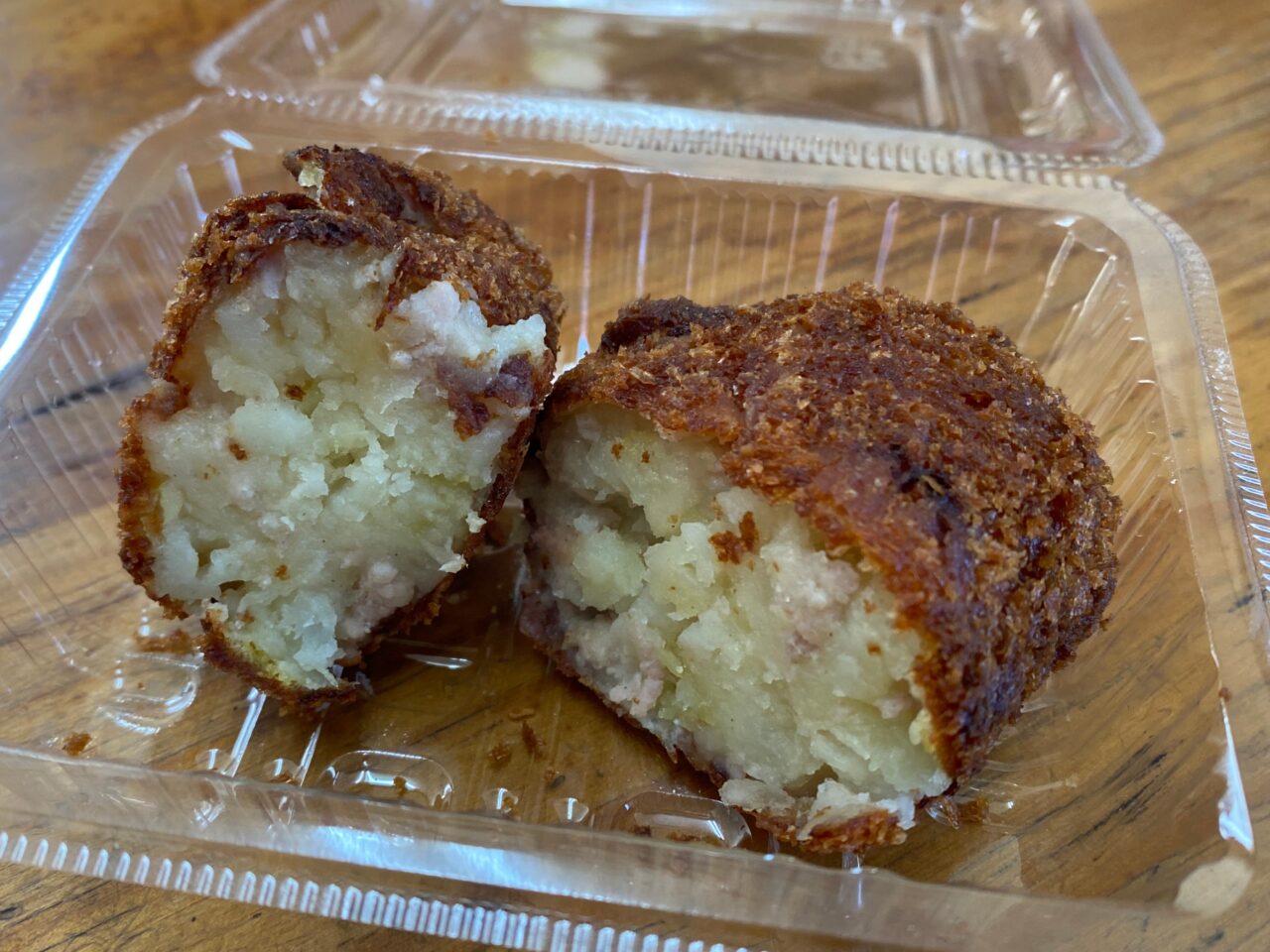 焼売の餡入りコロッケ