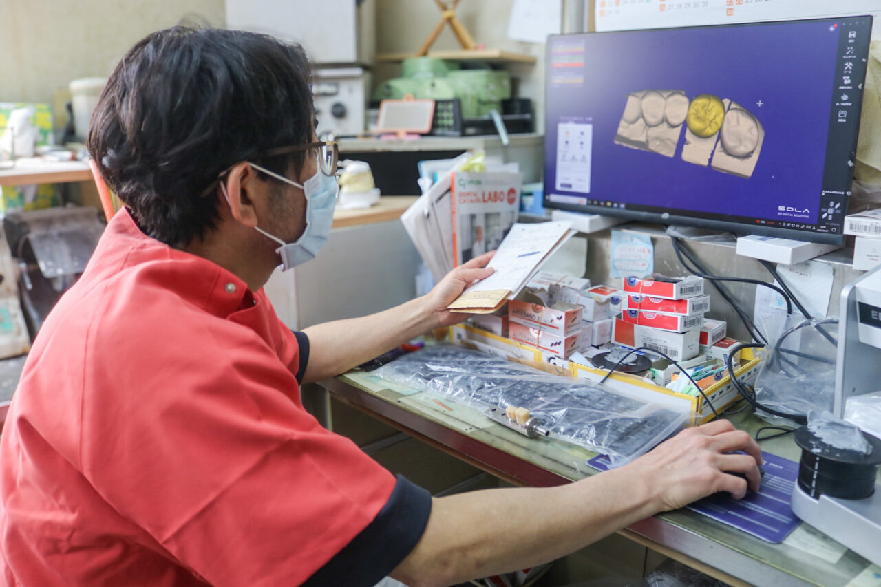 若山歯科医院の歯科技工士