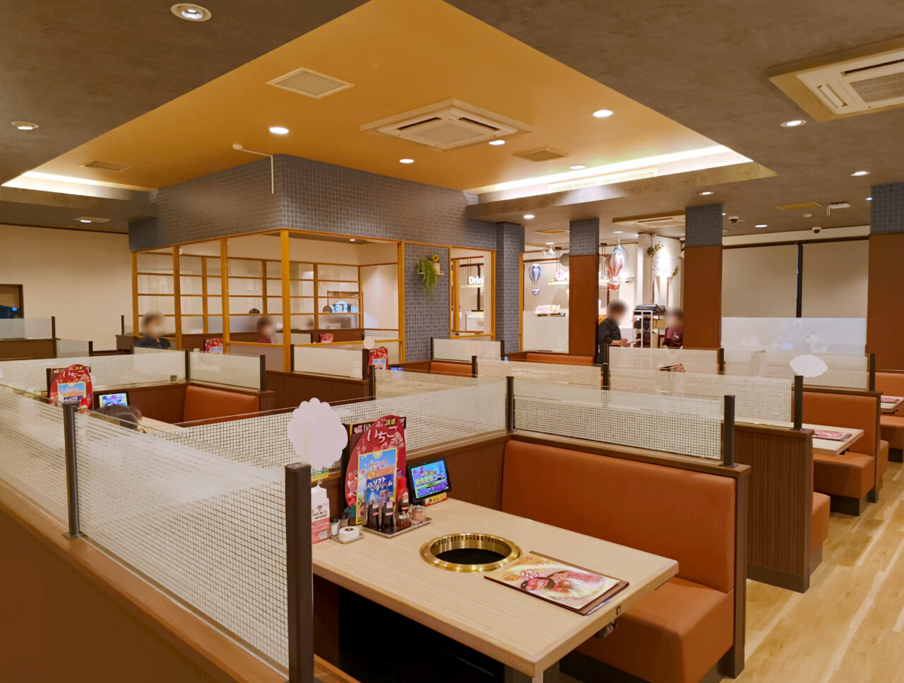 安楽亭 行田押上町店 店内