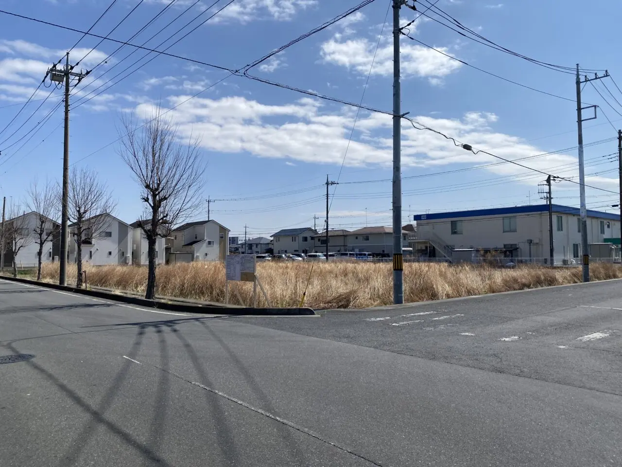 コスモスが店舗建設を予定している長野4丁目の空き地