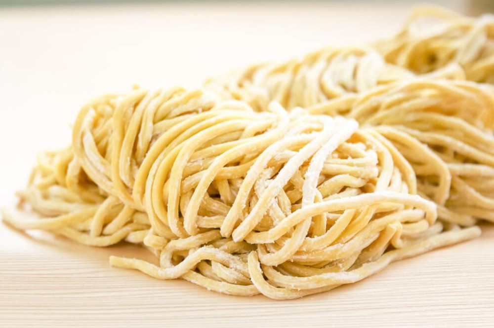 無尽蔵こだわりの柿渋麺