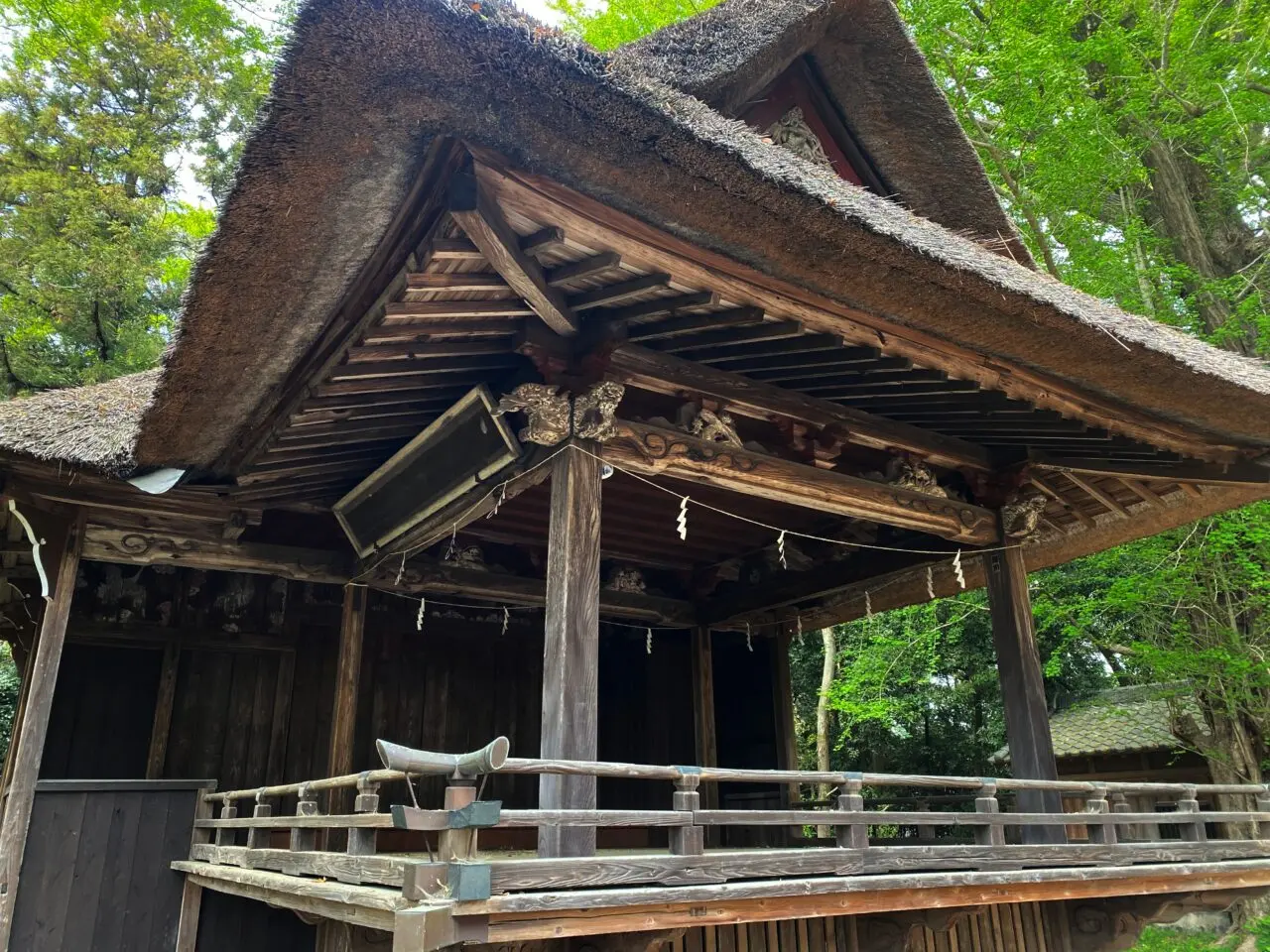 玉敷神社神楽殿