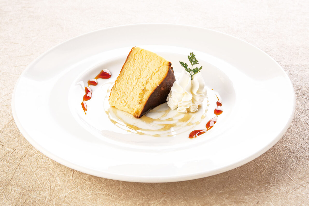 濃厚とろけるバスクチーズケーキ
