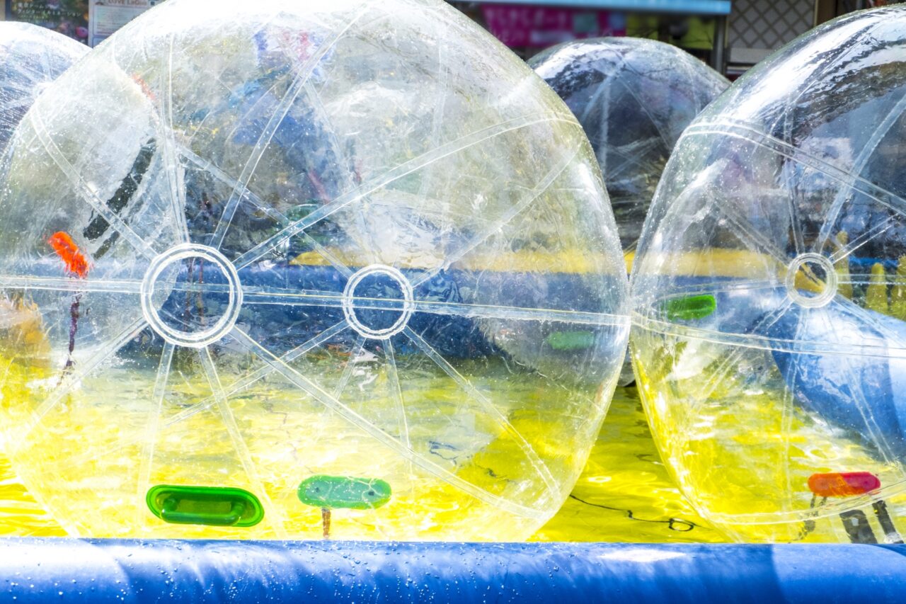 水上ボール