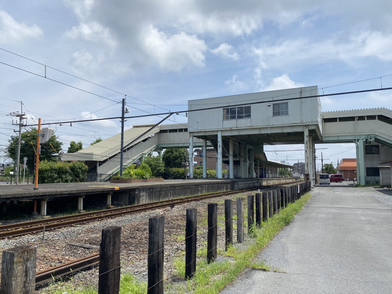 行田市駅ホーム