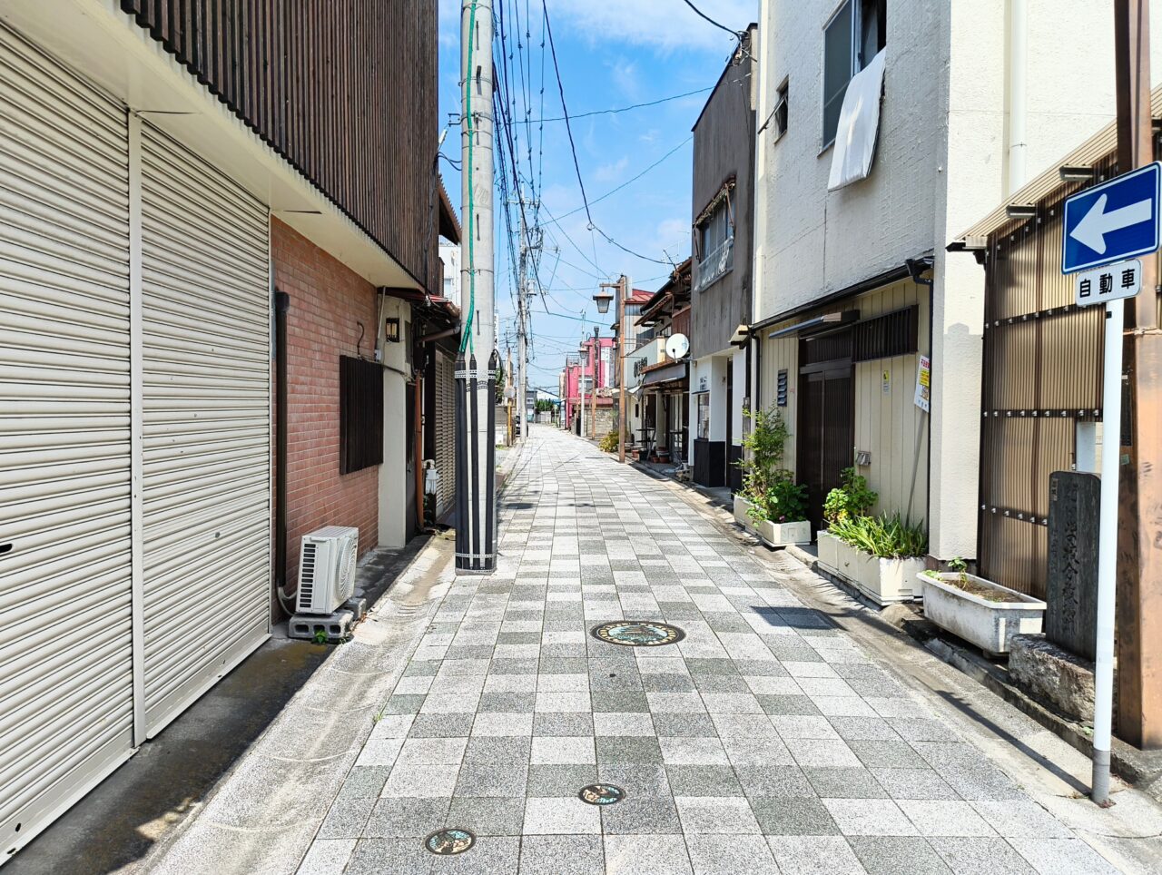 北谷通り(県道128号から望む)
