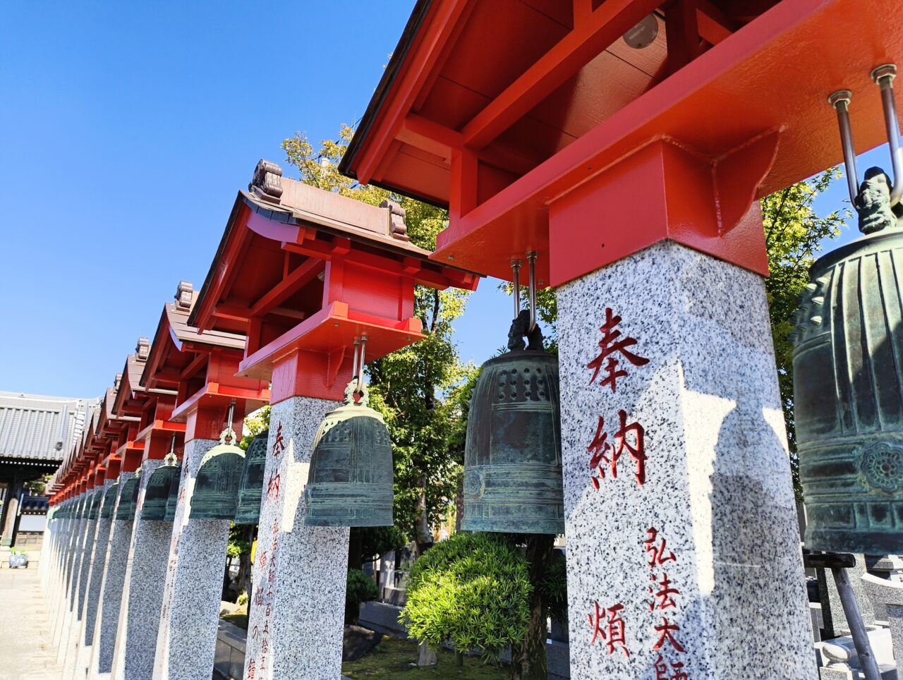 宝積寺の石灯籠