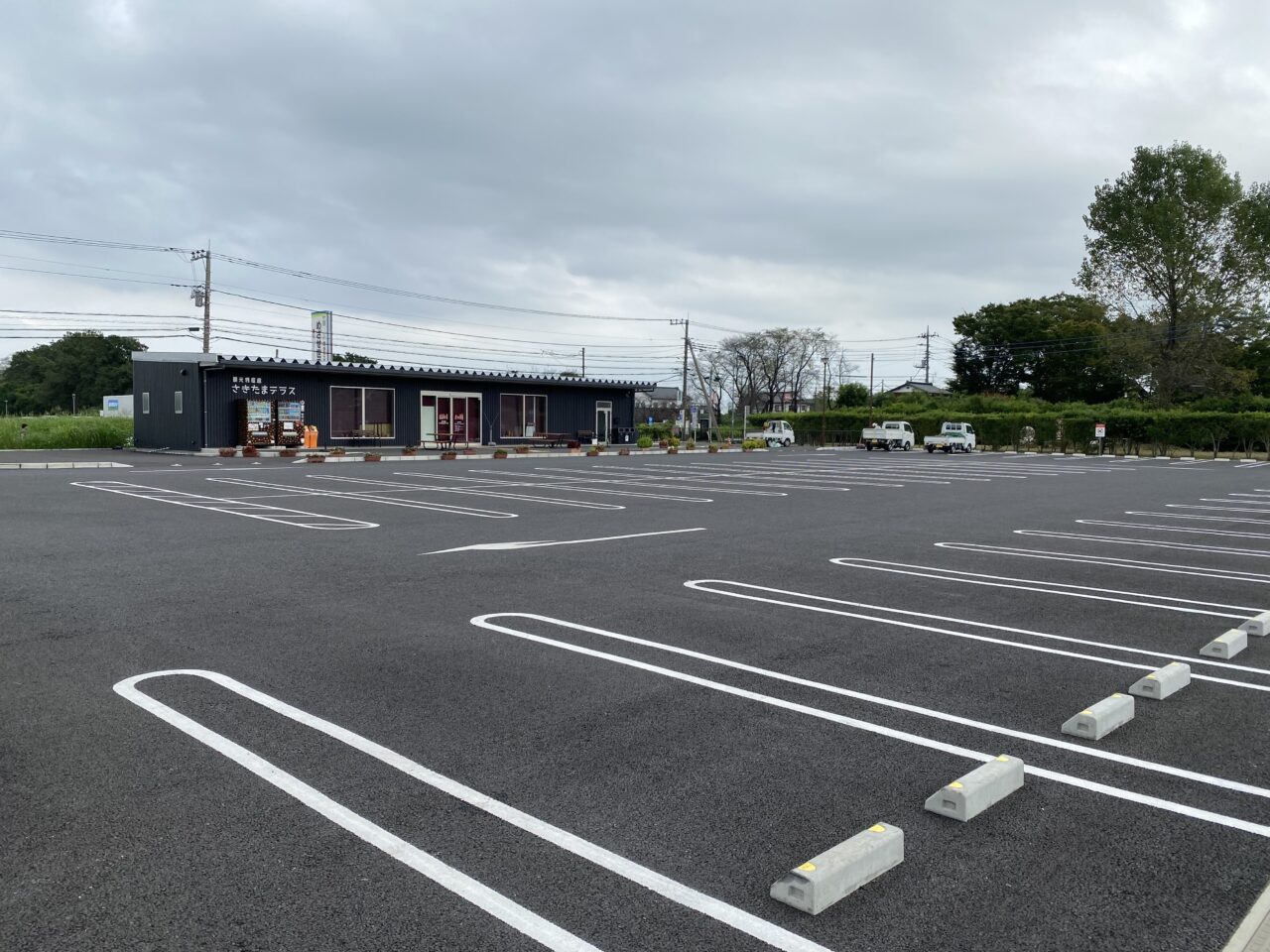 さきたまテラス駐車場